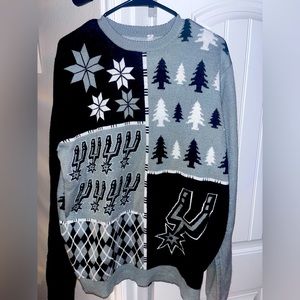 Forever Collectibles San Antonio Spurs Unisex Sweater Size XL in Great Condition